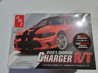 AMT 1/25 2021 Dodge Charger