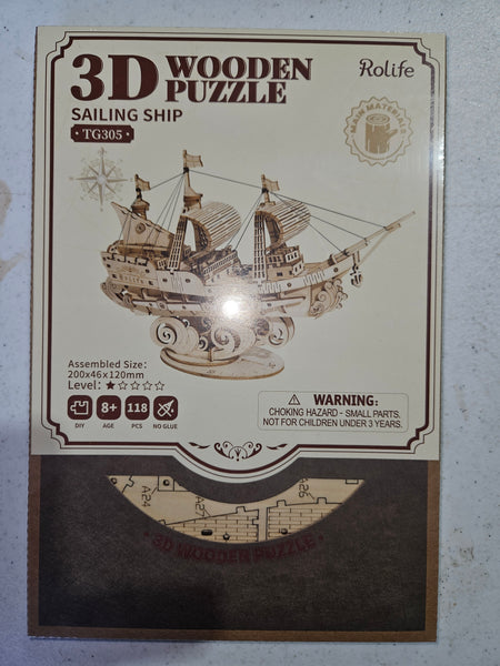 Sailing ship
