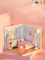 Mini Teddy Bedroom